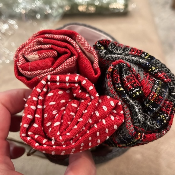 Mud Pie Gray Tartan Towel Bucket Set/NWT - Picture 6 of 9